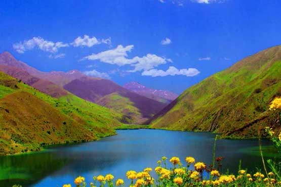 دریاچه گهر؛ بهترین مقصد برای گردشگری بهاری +عکس