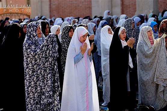 اقامه نماز عید فطر در مصلای گرگان