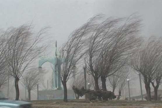 کاهش دما در شمال کشور / وزش باد در تهران