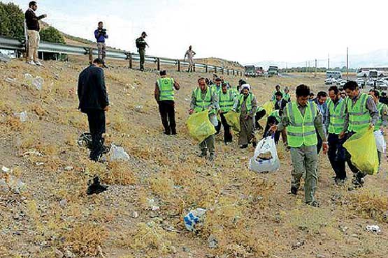 استقبال محکومان از خدمت به زائران