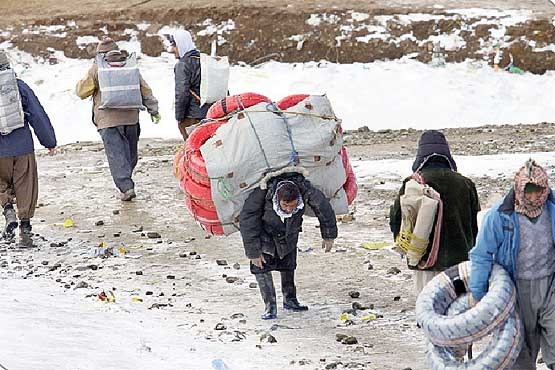 مناطق مرزی غرب کشور بالاترین قشر کارگر را دارد