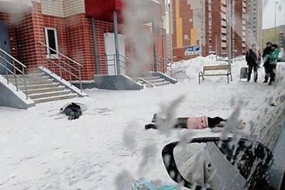 نهنگ آبی، بلای جان دو خواهر شد + عکس