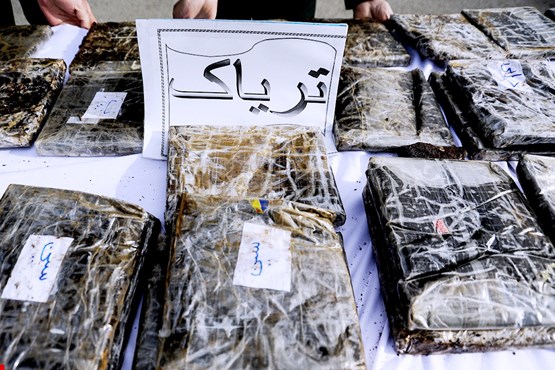 کشف تریاک جاسازی شده در تشک بچه! +عکس