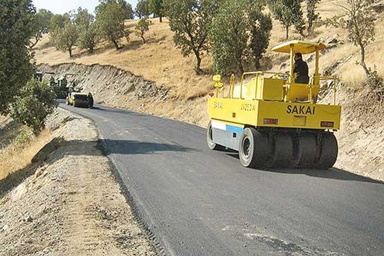 راهسازی روستایی معطل قیر