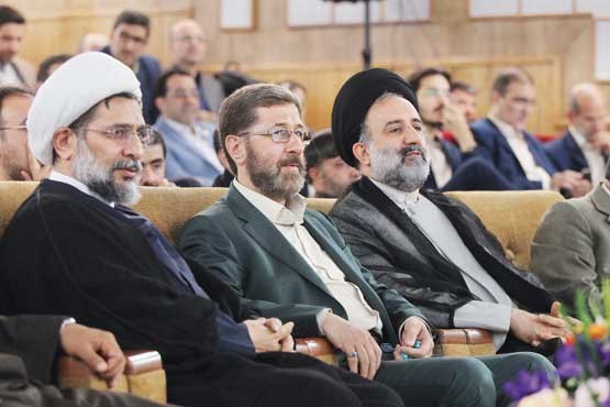 رادیویی برای انس قلوب مومنین با قرآن