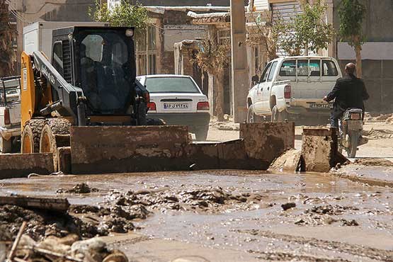 کمک‌های مردمی به سیل‌زدگان از مرز 300 میلیارد تومان گذشت