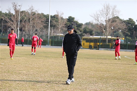 عکس روز؛ معارفه گل محمدی در پرسپولیس و رخصت از سلطان / پیج یحیی هک شد