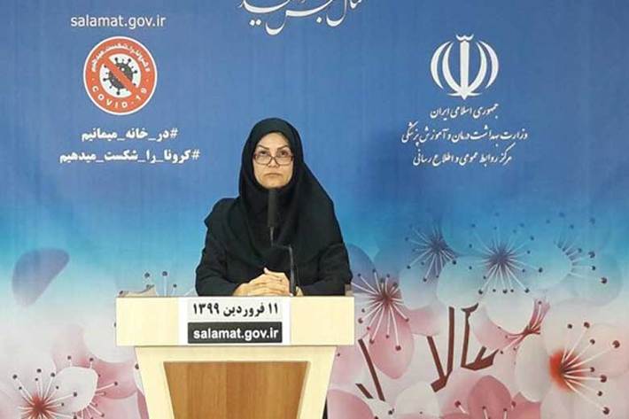 مدیرکل دفتر بهبود تغذیه جامعه وزارت بهداشت از برنامه‌ریزی برای کمک معیشتی برای اقشار آسیب‌پذیر و دهک‌های پایین جامعه در روزهای کرونایی خبر داد و گفت: وزارت بهداشت خانواده‌هایی که دچار سوءتغذیه هستند را شناسایی و آنان را به سازمان‌های حمایتی معرفی می‌کند تا سبد غذایی مناسب را برایشان تامین کنند سپس این سبد غذایی از سوی کارکنان بهداشتی توزیع می‌شود.