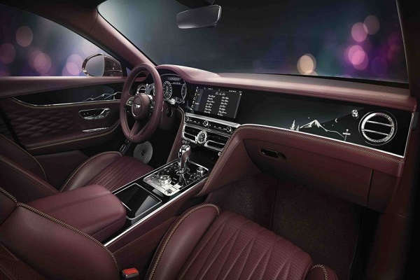 معرفی خودروی جذاب و چشم نواز بنتلی رندییر 8 (+عکس)
