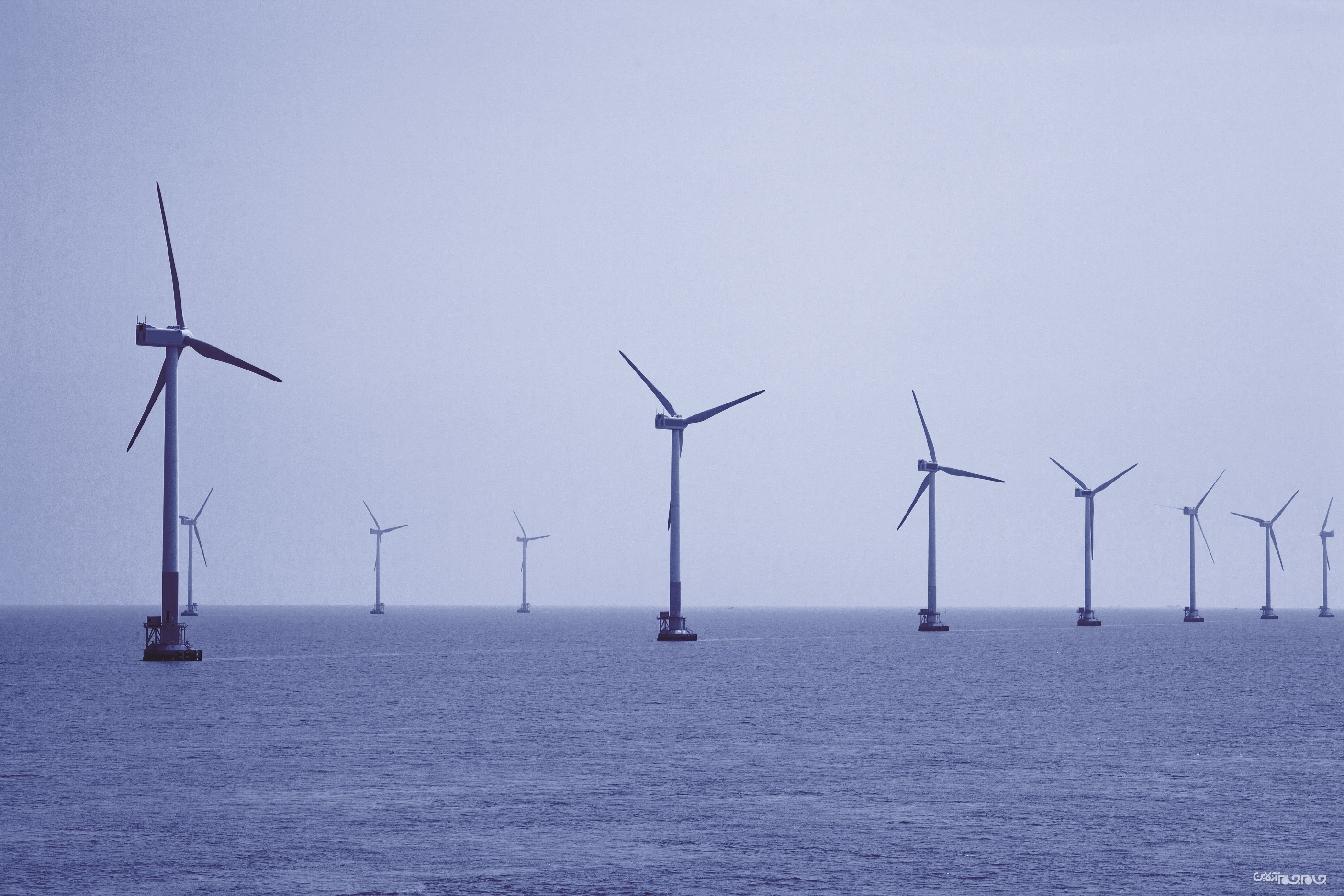 تأمین برق بیش از نیمی از انگلستان توسط باد برای نخستین بار+عکس