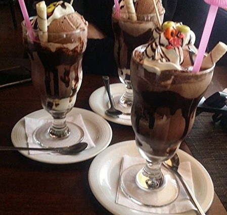 طرز تهیه قهوه گلاسه عالی در خانه