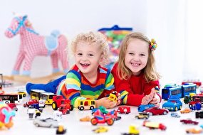 اسباب بازی های مناسب برای نوزادان در سنین مختلف