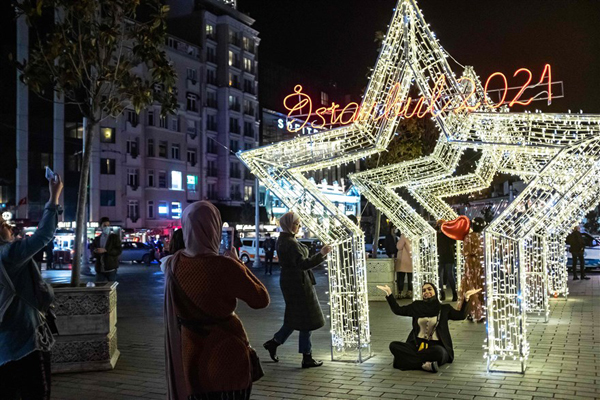 استقبال از  2021 در سراسر جهان (تصاویر)