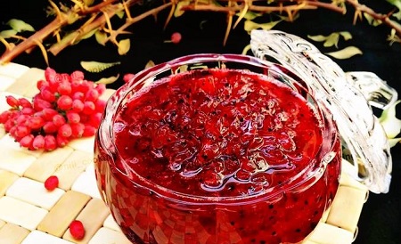 طرز تهیه مربا زرشک طرز تهیه مربا زرشک