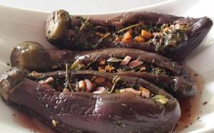 طرز تهیه ترشی بادمجان شکم پر طرز تهیه ترشی بادمجان شکم پر