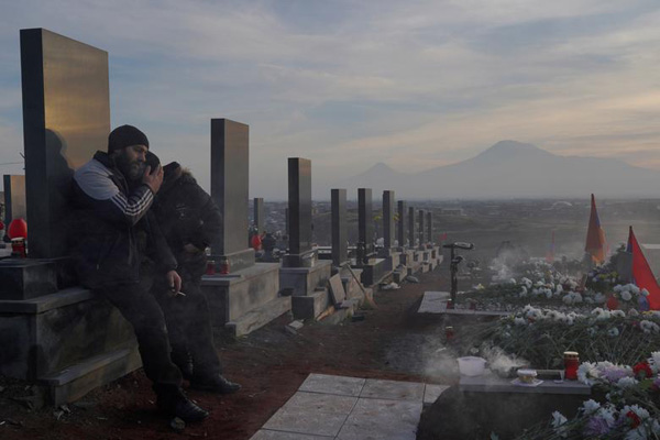 تظاهرات تمام نشدنی / سوییس؛ مرکز ناشناخته کرونا؟! (تصاویر)