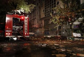 حریق ساختمان تجاری در خیابان جمهوری حریق ساختمان تجاری در خیابان جمهوری