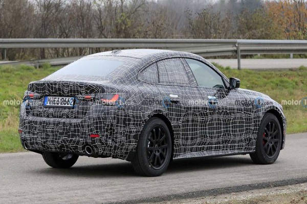 بامو سری ۴ گرن کوپه آماده رونمایی بامو سری ۴ گرن کوپه آماده رونمایی