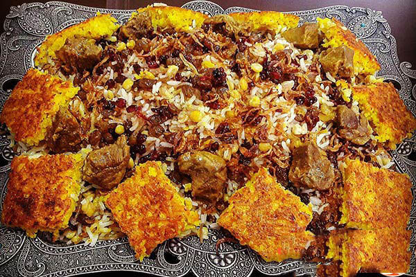 طرز تهیه مانی پلو باگوشت تکه ای طرز تهیه مانی پلو باگوشت تکه ای