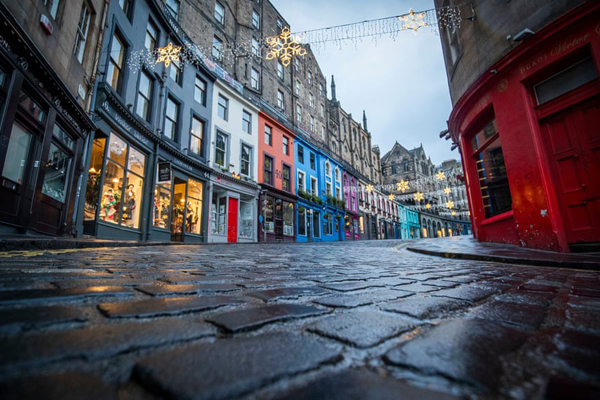 شکل جدید سینماهای جهان / یک فست فود باستانی (تصاویر) شکل جدید سینماهای جهان / یک فست فود باستانی (تصاویر)