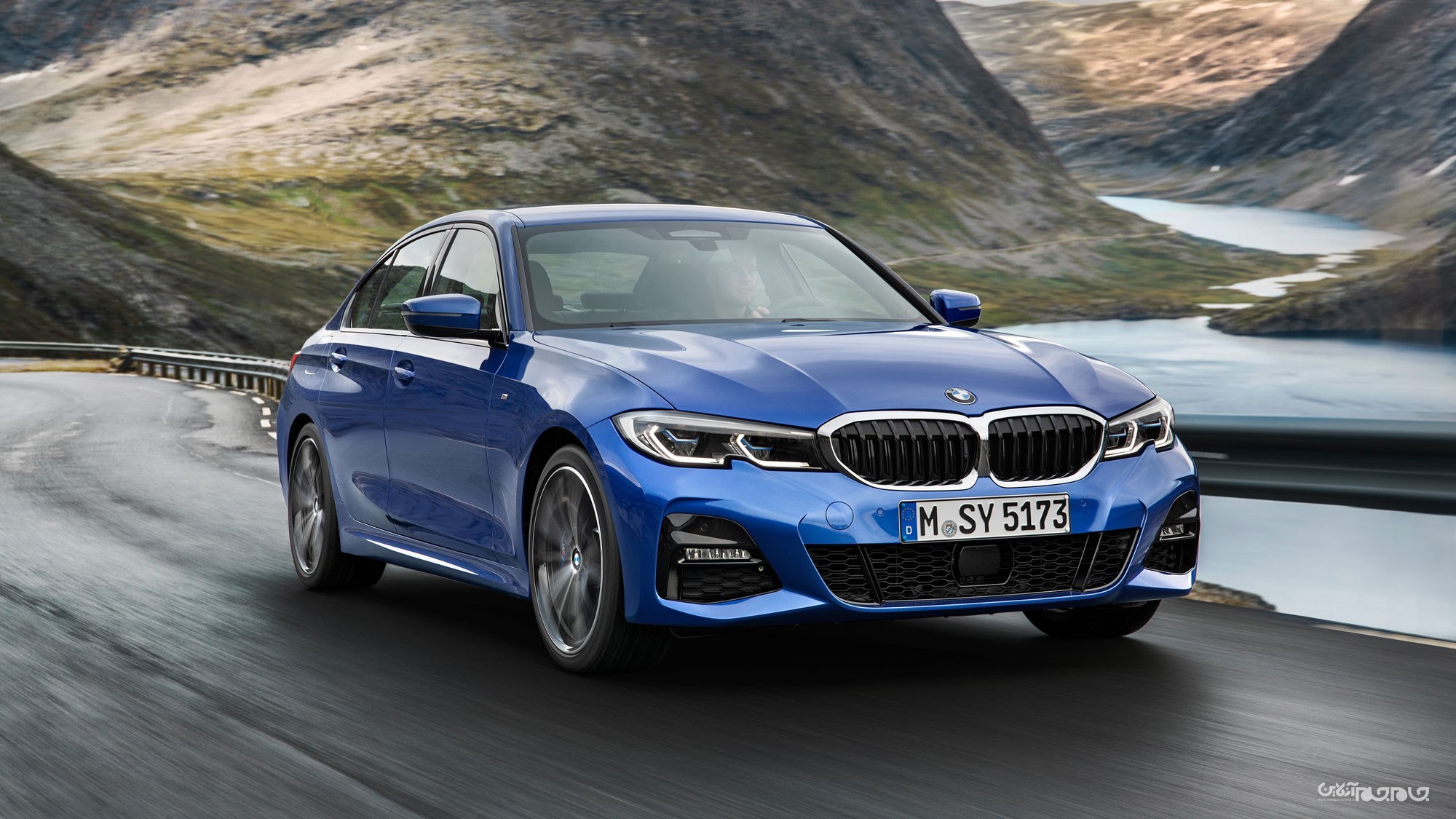 رنگ سفید در صدر رنگ های محبوب خودرو در سال 2020+عکس