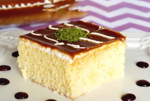 طرز تهیه کیک تریلیچه خانگی طرز تهیه کیک تریلیچه خانگی