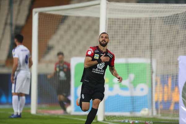 پرسپولیس جای استقلال را گرفت / یک تساوی تا قهرمانی نیم فصل (+عکس و جدول) پرسپولیس جای استقلال را گرفت / یک تساوی تا قهرمانی نیم فصل (+عکس و جدول)