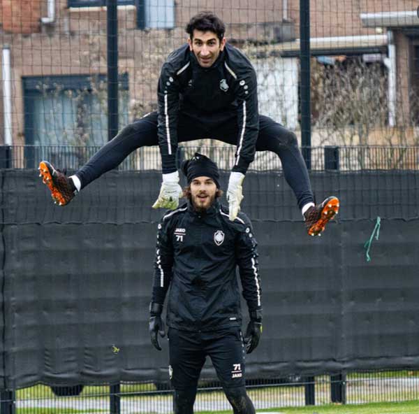 حرکت بیرانوند سوژه شد (+عکس) حرکت بیرانوند سوژه شد (+عکس)