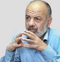 آدم رسانه نباید بازنشسته شود