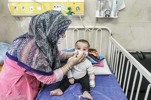 کرونا با کودکان شوخی ندارد