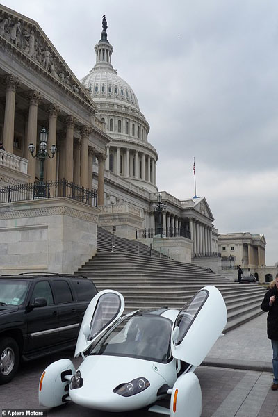 این اتومبیل شگفت انگیز امسال به بازار عرضه می شود (تصاویر)