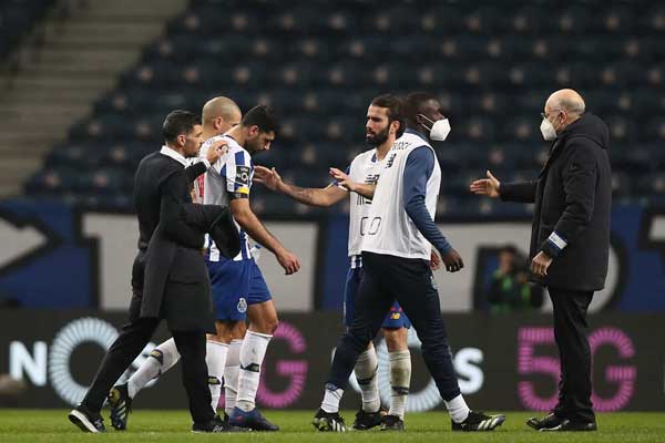 طارمی یاد بازی ایران - پرتغال را زنده کرد / دلداری «پپه» به مهدی (+تصاویر)