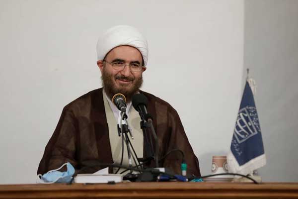 گزارش غمگنانه زندگی امام سجاد (ع) به مفهومی حماسه ساز تبدیل شد (+تصاویر) گزارش غمگنانه زندگی امام سجاد (ع) به مفهومی حماسه ساز تبدیل شد (+تصاویر)