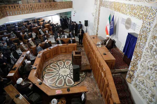 گزارش غمگنانه زندگی امام سجاد (ع) به مفهومی حماسه ساز تبدیل شد (+تصاویر) گزارش غمگنانه زندگی امام سجاد (ع) به مفهومی حماسه ساز تبدیل شد (+تصاویر)