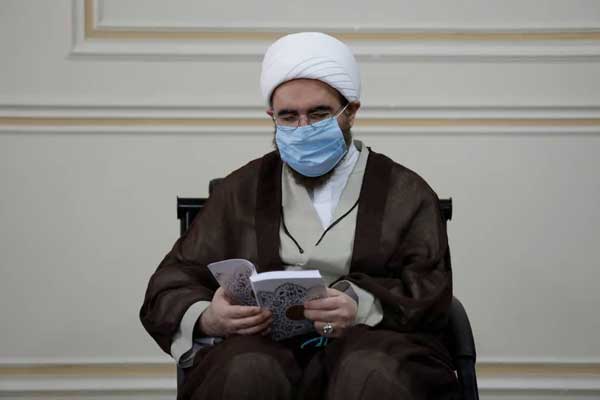 گزارش غمگنانه زندگی امام سجاد (ع) به مفهومی حماسه ساز تبدیل شد (+تصاویر) گزارش غمگنانه زندگی امام سجاد (ع) به مفهومی حماسه ساز تبدیل شد (+تصاویر)