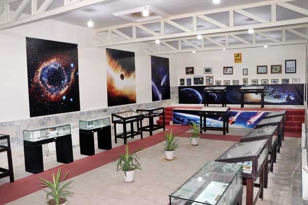 نراق؛ شهر شهاب‌ سنگ‌ ها