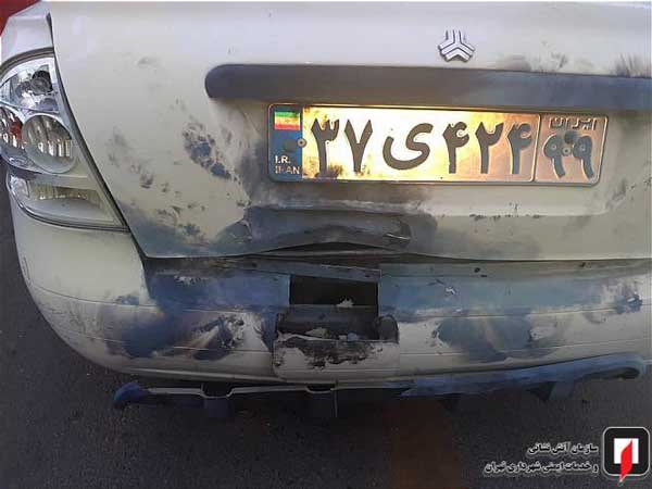 برخورد نارنجک با خودرو در تهران (+تصاویر)