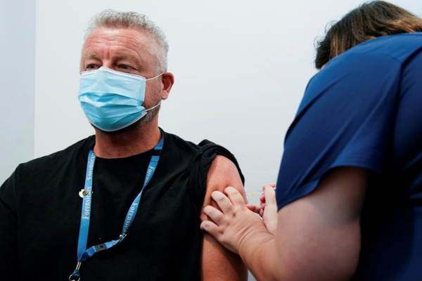 ادامه غوغا در کاتالان برای یک رپر / بمبی که گربه شد! (گزارش تصویری) ادامه غوغا در کاتالان برای یک رپر / بمبی که گربه شد! (گزارش تصویری)