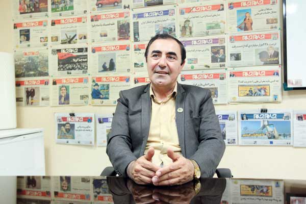 روی خط استاندارد با شاخه زیتون لیان روی خط استاندارد با شاخه زیتون لیان