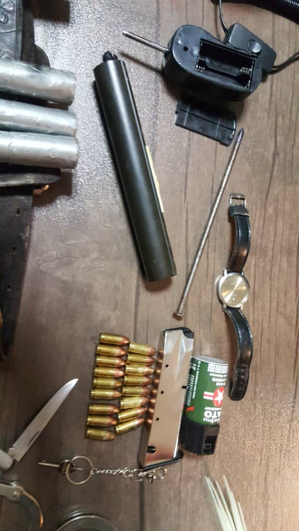 جزئیات تازه‌تری از دستگیری عامل انتحاری؛ از همکاری راننده تاکسی با پلیس تا تجهیزات کشف شده+ عکس