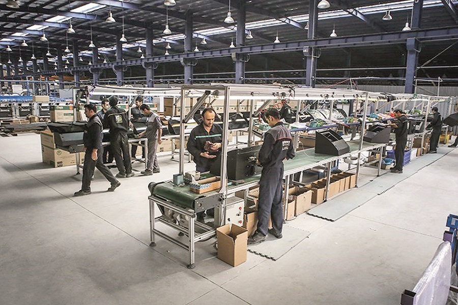 فاصله زندگی کارگران با سیاست‌های کارگری