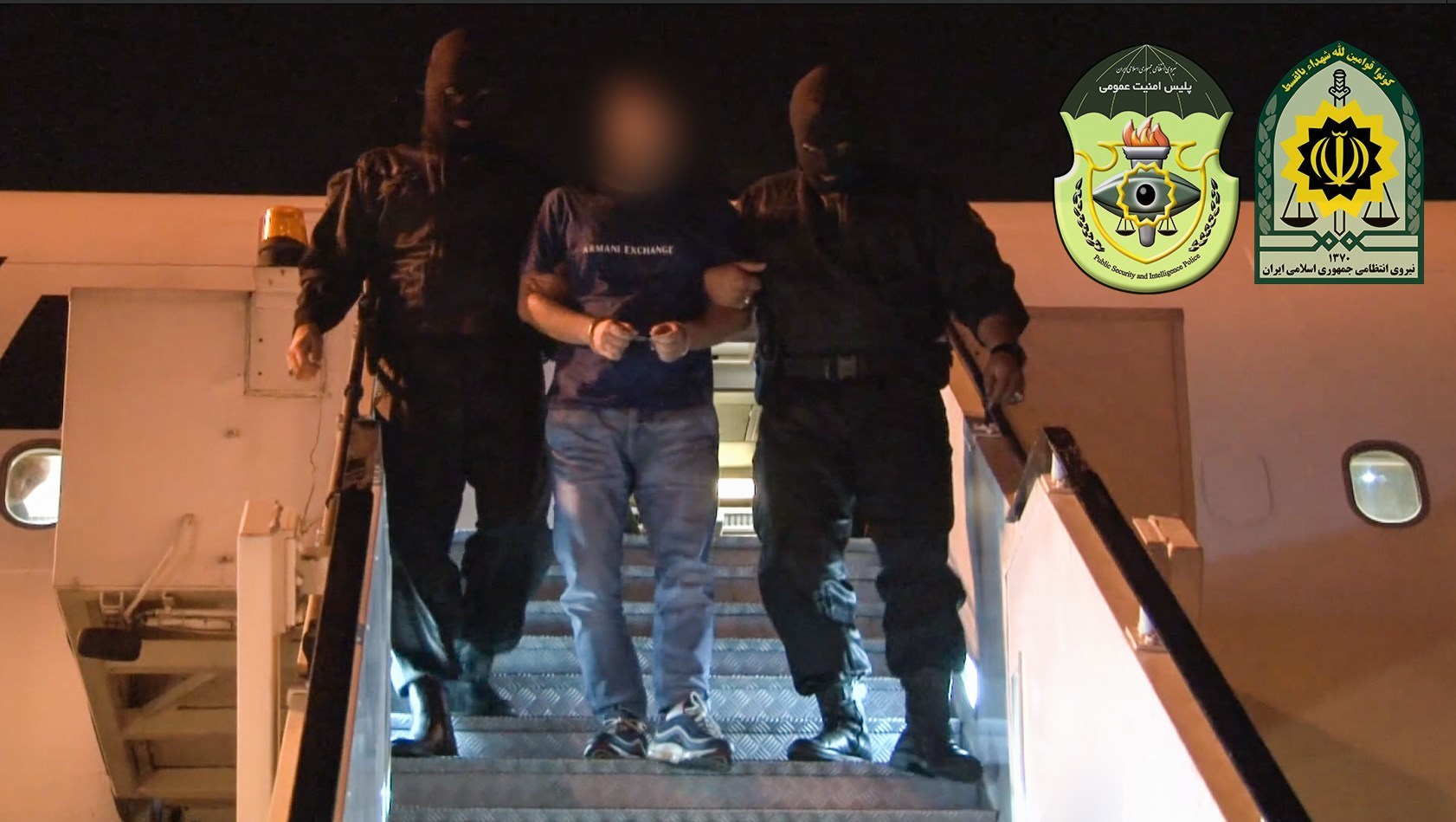 دستگیری سرکرده بزرگترین باند قاچاق دختران ایرانی در مالزی/ انتقال متهم به ایران+عکس