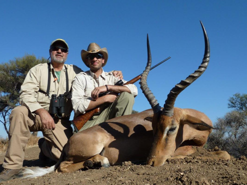مروری بر فراخوان برای آزادی مراد موشه طاهباز/ وقتی هوک، کلاغ را جای قناری قالب می‌کند!