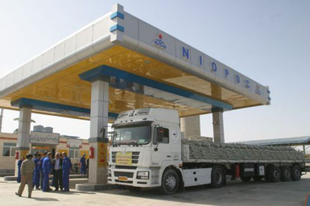 گران شدن قیمت گازوئیل صحت ندارد / چیزی به نام سوختن سهمیه نداریم گران شدن قیمت گازوئیل صحت ندارد / چیزی به نام سوختن سهمیه نداریم