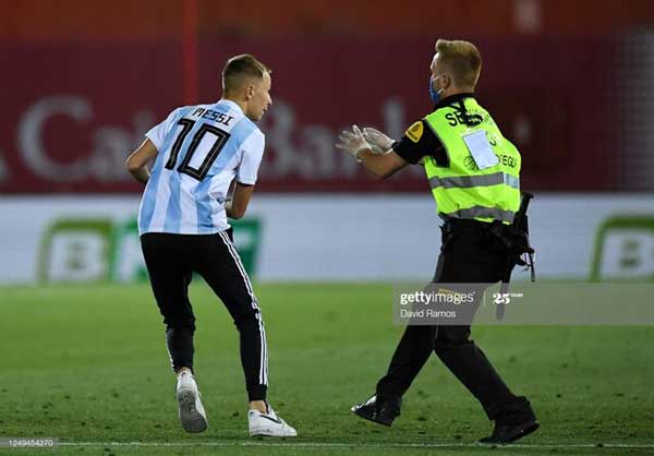 شاه بخشید، پلیس نبخشید! (+عکس) شاه بخشید، پلیس نبخشید! (+عکس)