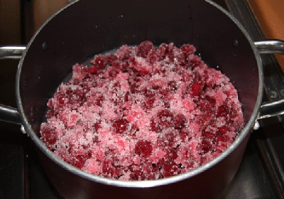 طرز تهیه مربای آلبالو خانگی فوق العاده خوش مزه