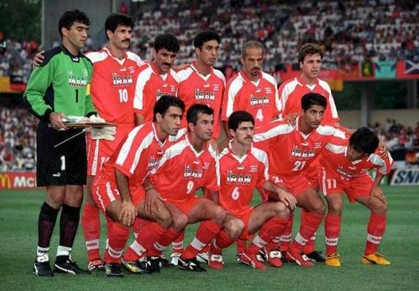 ۲۲ سال از برد تاریخی تیم ملی ایران در سیاسیترین بازی جام جهانی گذشت (+عکس) ۲۲ سال از برد تاریخی تیم ملی ایران در سیاسیترین بازی جام جهانی گذشت (+عکس)