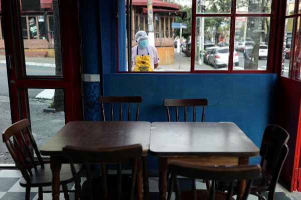 عکس و مکث؛ دعوای مرگبار همسایه ها عکس و مکث؛ دعوای مرگبار همسایه ها