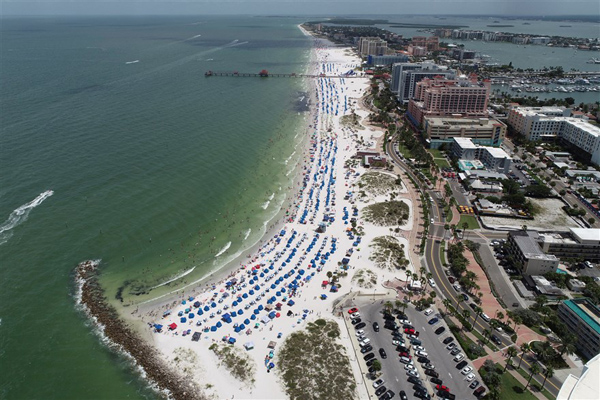 دور دنیا در قاب تصاویر؛ راننده معتادی که تصادف هولناکی رقم زد