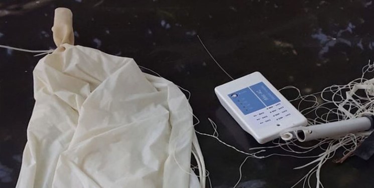 کشف دستگاه شنود صهیونیستی در جنوب لبنان (عکس) کشف دستگاه شنود صهیونیستی در جنوب لبنان (عکس)